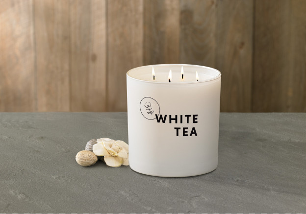 Große White Tea Kerze